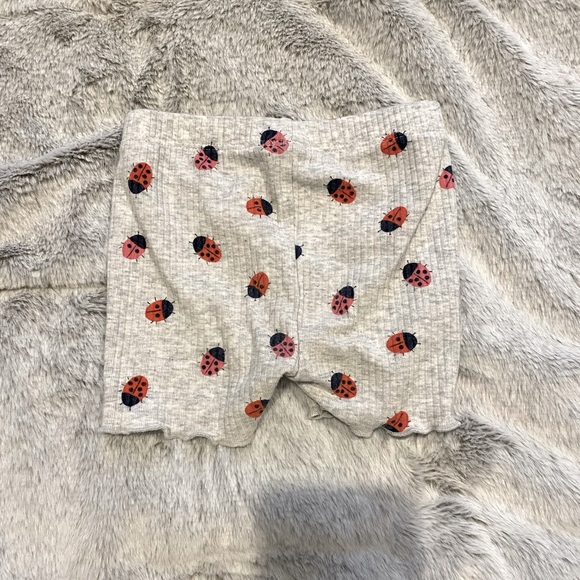 Ladybug baby outfit! - Picture 4 of 5